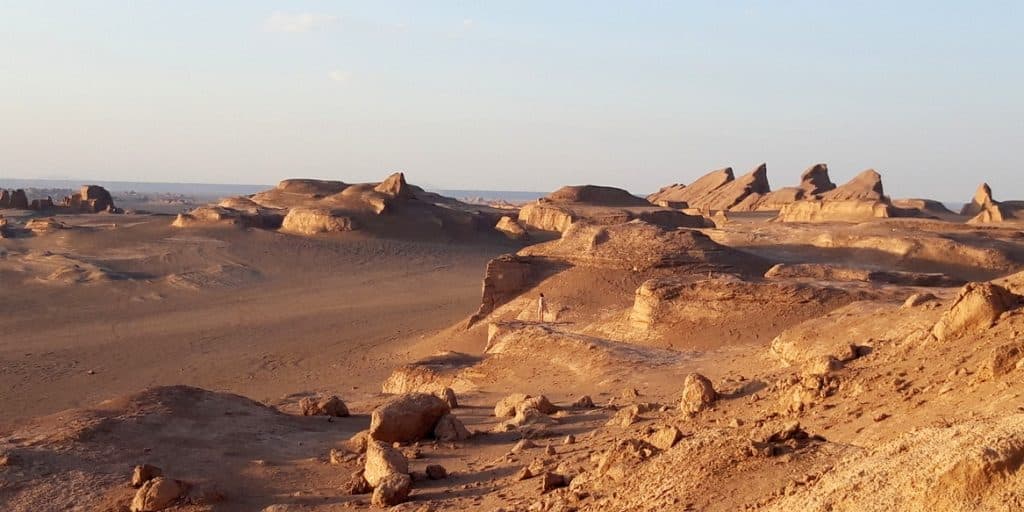 Irán. El desierto de Lut o Dasht-e Lut, que en persa significa la llanura vacía, con las típicas formaciones rocosas erosionadas por el viento conocidas como Kaluts. Este desierto está declarado Patrimonio de la Humanidad por la UNESCO y se encuentra en Irán, Oriente Próximo.